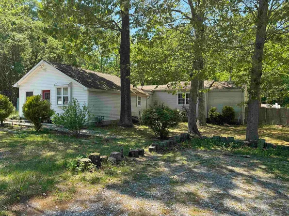 477 Ash Ave, Galloway, NJ 08205