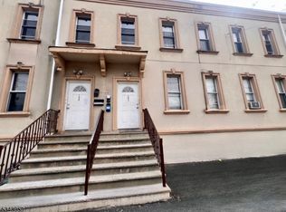 133 2nd St, Elizabethport, NJ 07206