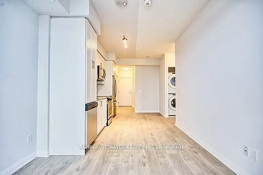7895 Jane St #310 — Photo 9