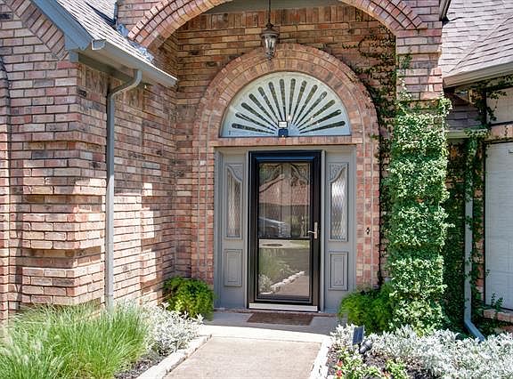 4th image of 7908 Kandy Ln