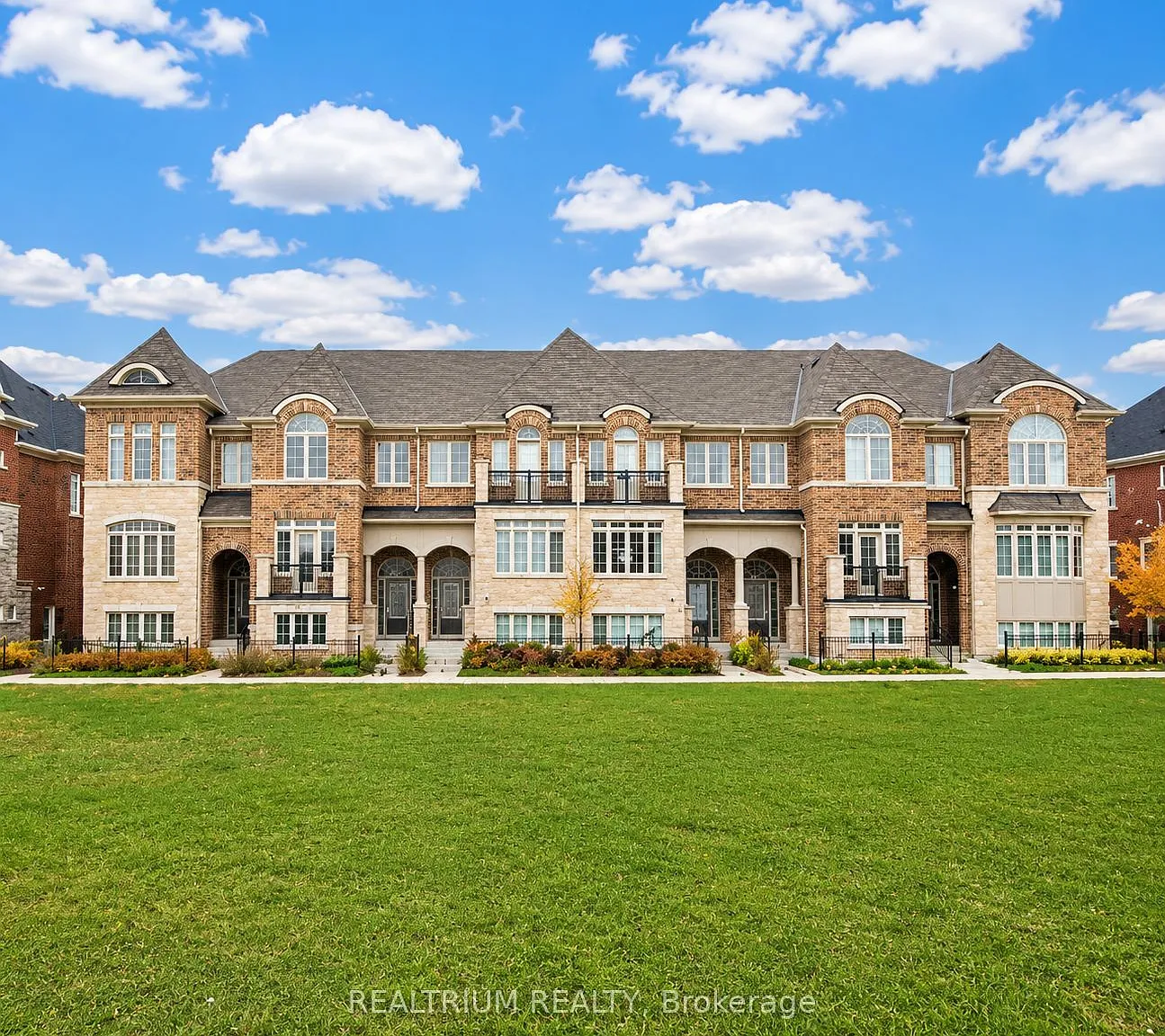 3 bed, $3,200 — Photo 1