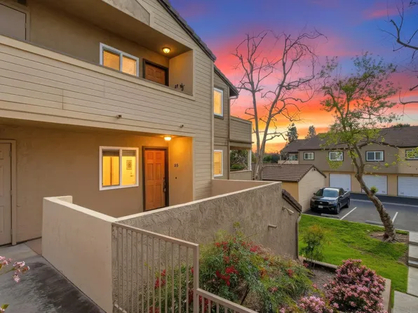 5033 Los Morros Way Unit 55, Oceanside, CA 92057