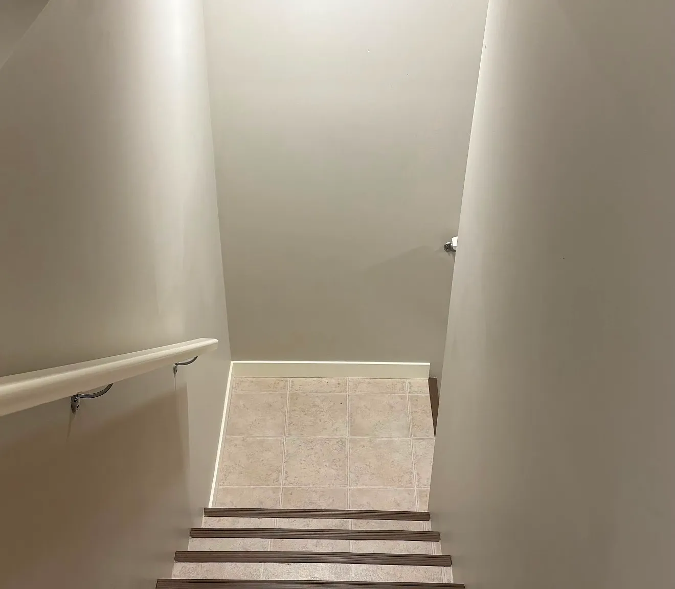 Basement , 53 Herron Mews NE Calagry AB — Photo 2