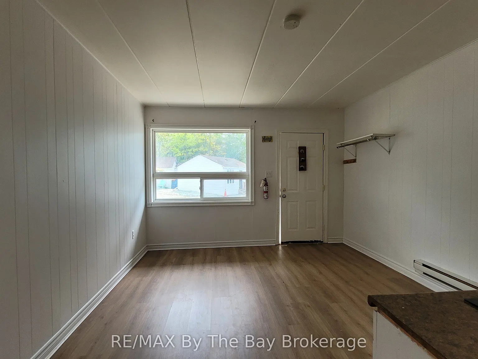 Studio, $1,200 — Photo 4