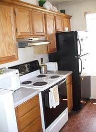 2nd image of 3552 Windmill Dr