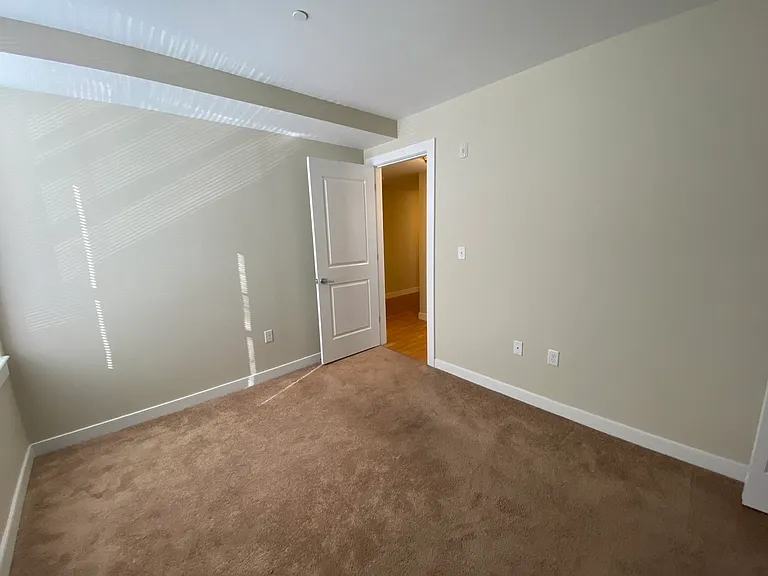 21 Pond St #3A — Photo 6