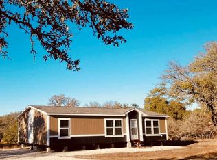 226 N Outland Dr, Harper, TX 78631