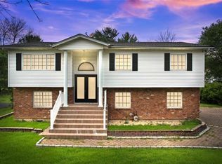 425 N Main St, Spring Valley, NY 10977