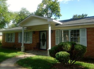 169 Lilac Ln, Greenville, MS 38701