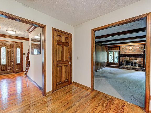 4th image of 5301 Glen Stewart Way