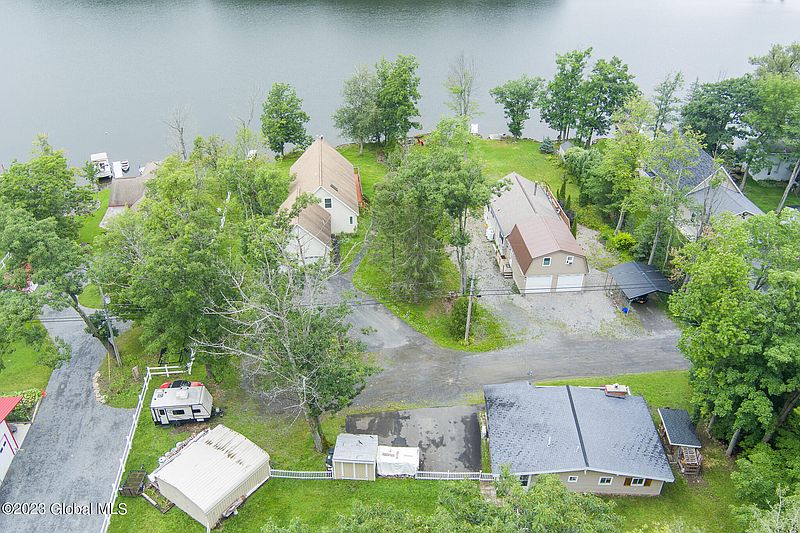 2nd image of 234 S Shore Road