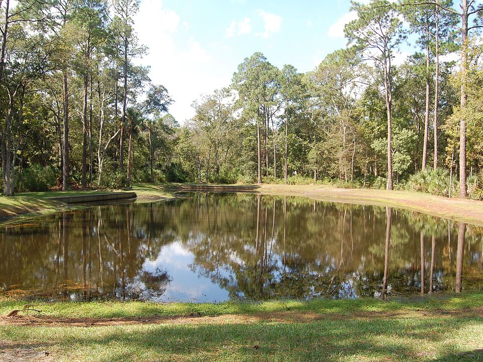 1st image of 125 Deer Estates Ln
