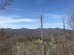 331 Gibbs Rd, Burnsville, NC 28714