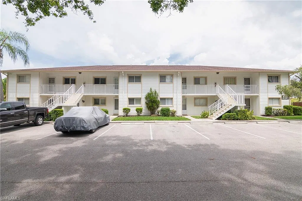 3 bed, 2.0 bath, 1180 sqft, $1,800 — Photo 3