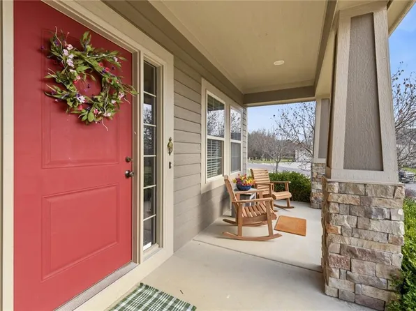 1500 Whispering Rdg, Pleasant Hill, MO 64080