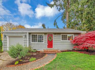 1122 SE Maple St, Hillsboro, OR 97123