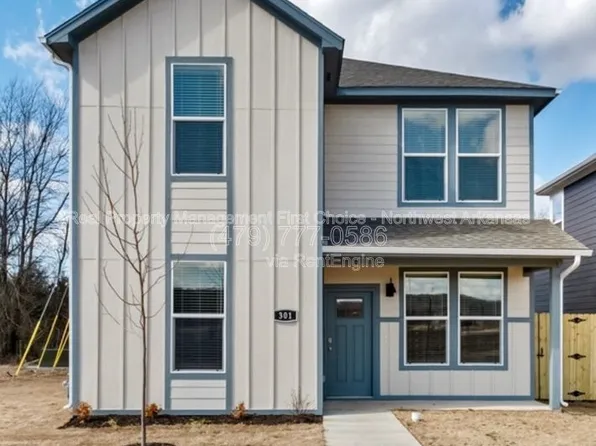 4801 W Triangle St, Fayetteville, AR