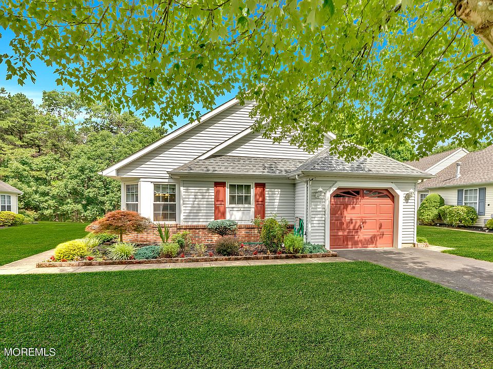 1st image of 2660 Lancaster Lane
