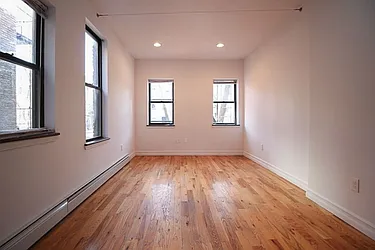 Rented by Next Door Realty NYC