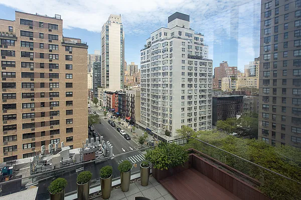 Sold by Compass | media 28