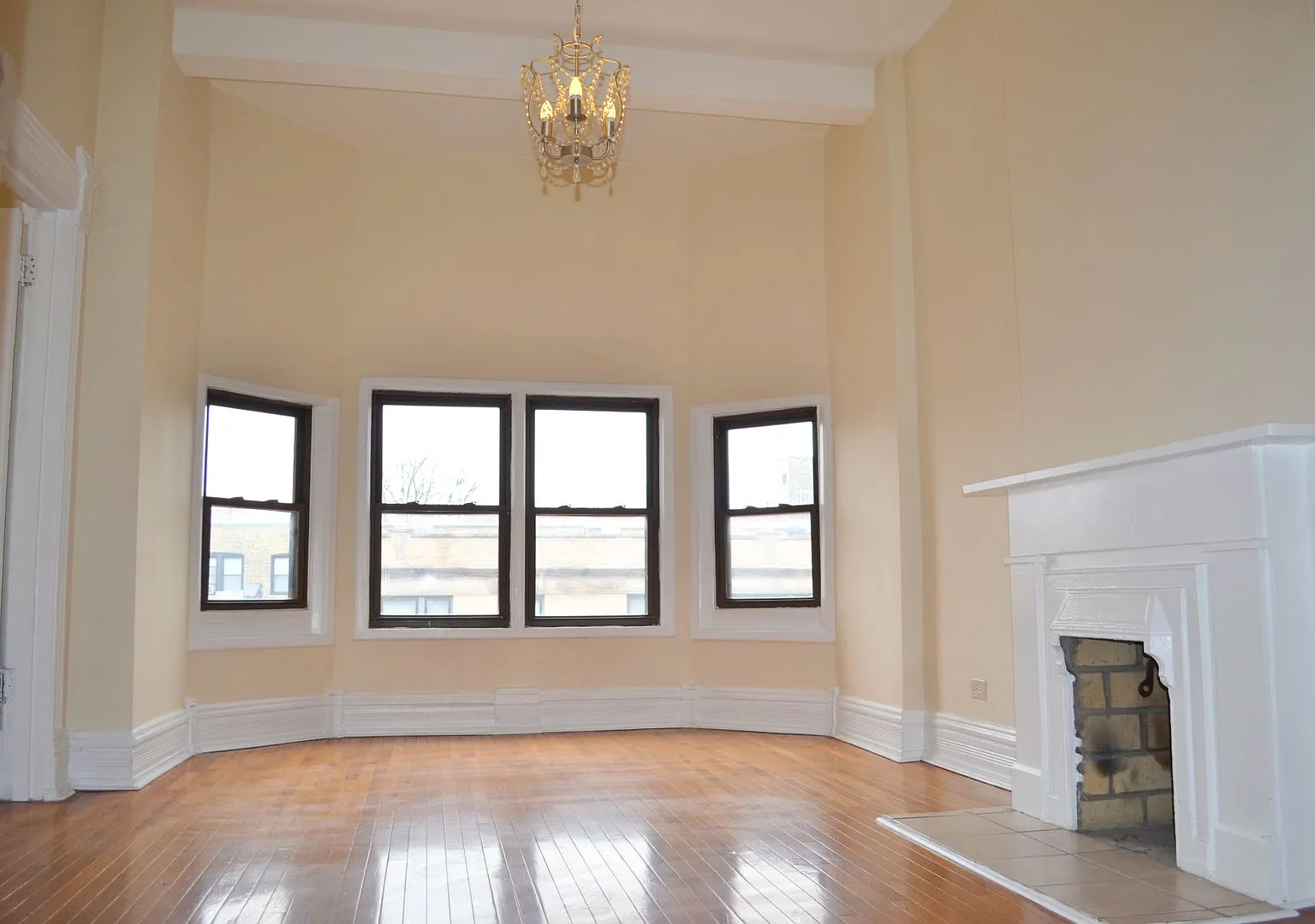 2050 W. North Ave. — Photo 2