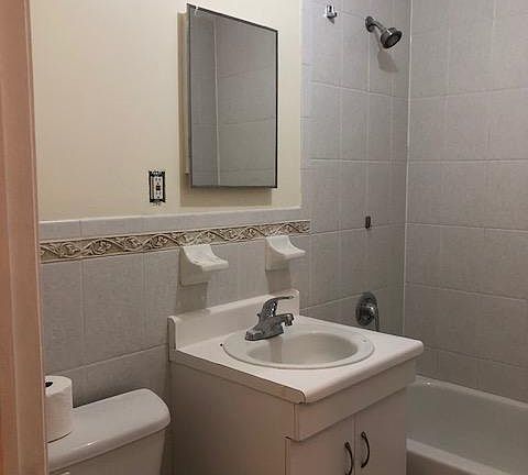 2nd Bathroom