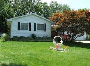 5009 Rimers Dr, Jackson, MI 49201