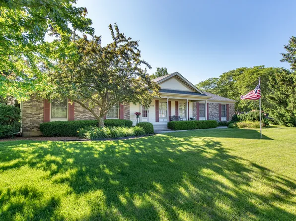 600 Cavin Ave, Winthrop Harbor, IL 60096