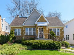 7111 N Ozanam Ave, Chicago, IL 60631