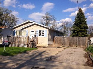 706 Patterson Ave, Bay City, MI 48706
