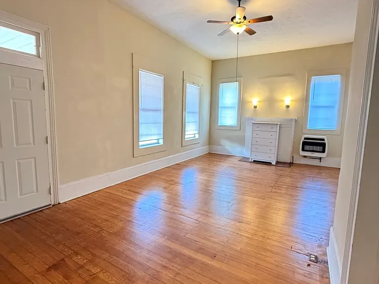 1300 N Broad St NE — Photo 41