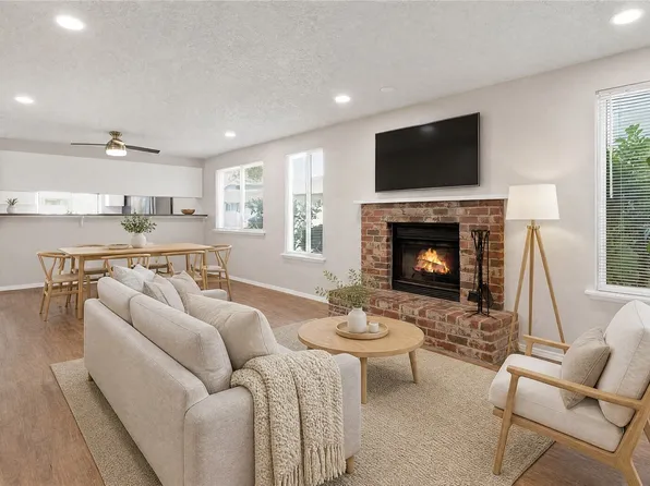 25030 110 Place SE #7A, Kent, WA 98030