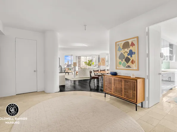 15 West 53rd Street image 6 of 16