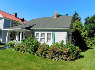 117 1/2 Redwood St, Warren, PA 16365