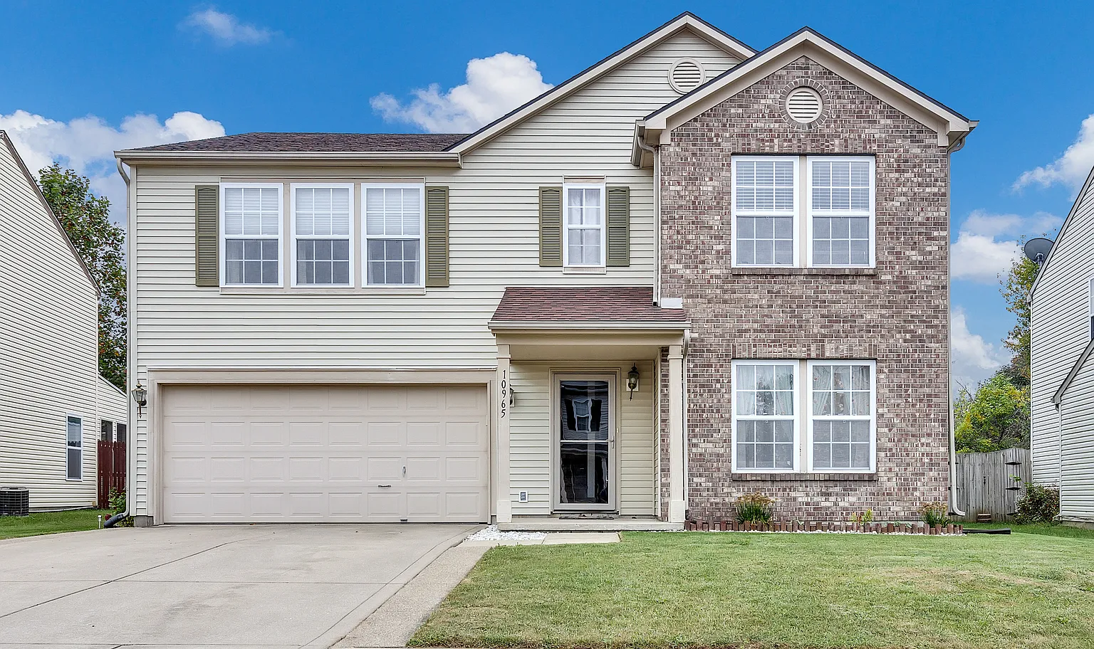 10965 Daylight Dr photo 1