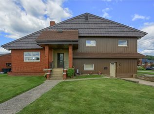 2380 Calvert St, Aliquippa, PA 15001