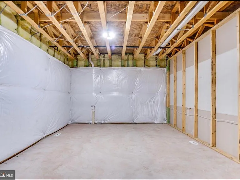 41613 Chalk Ln — Photo 85