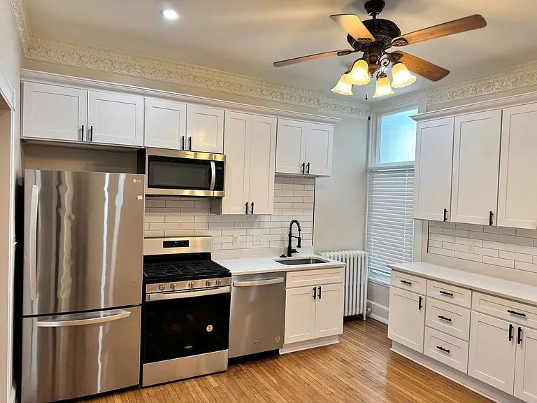 2615 N Calvert St #1 — Photo 4