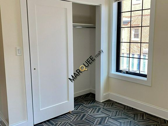 5th image of 25-39 22nd St #1R