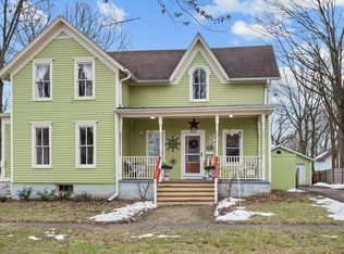 320 E High St, Sycamore, IL 60178