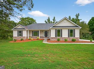 328 Advent Dr, Winder, GA 30680