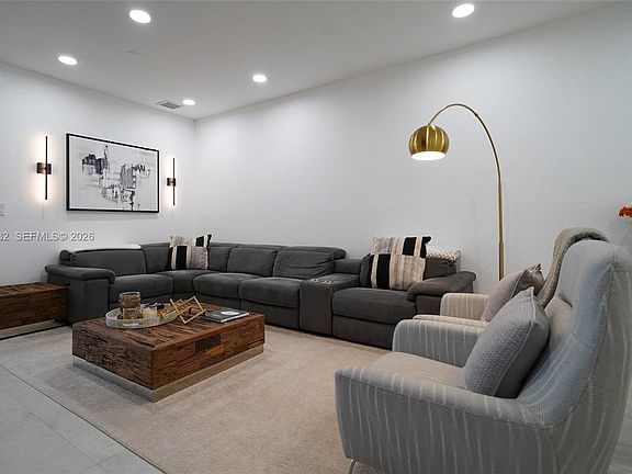 3rd image of 12542 SW 126th Ave #12542