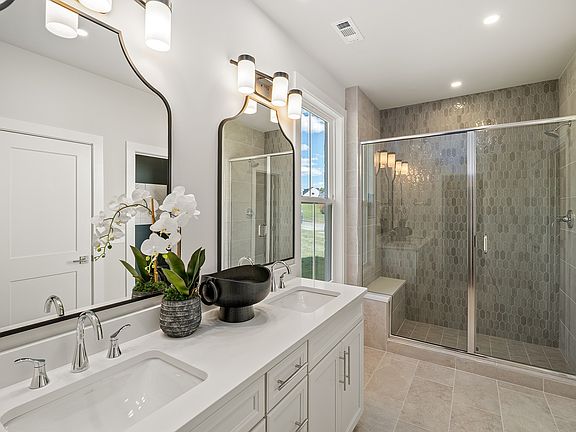 5th image of 800 Silva Loop Lot 142