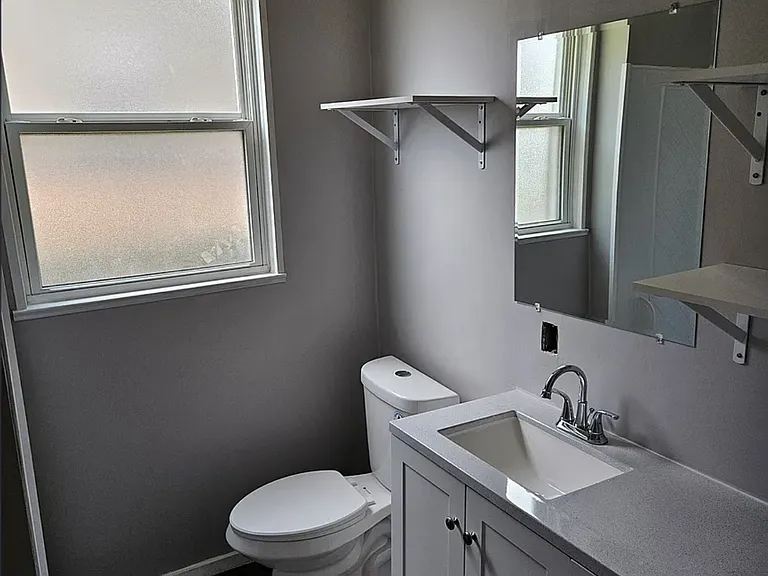 2310 Buxton Ave #1 — Photo 6