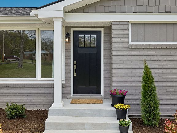 5th image of 207 Donna Dr