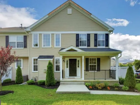 807 Lexington Mews, Woolwich Township, NJ 08085