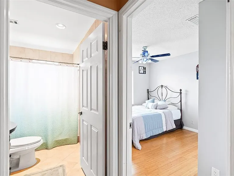 9505 Aegean Dr — Photo 23