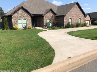 8 Putter Cv, Mayflower, AR 72106