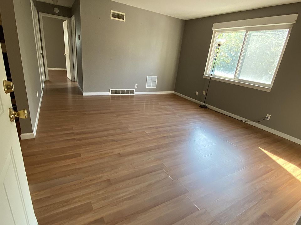 1st image of 11543 E Lexington Ave #11344921