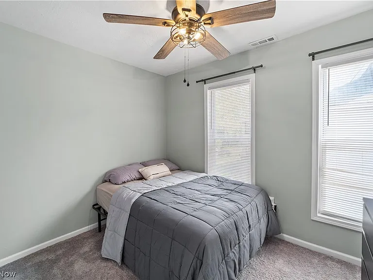 3251 Marvin Ave — Photo 19